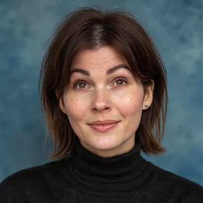 steph weaver headshot